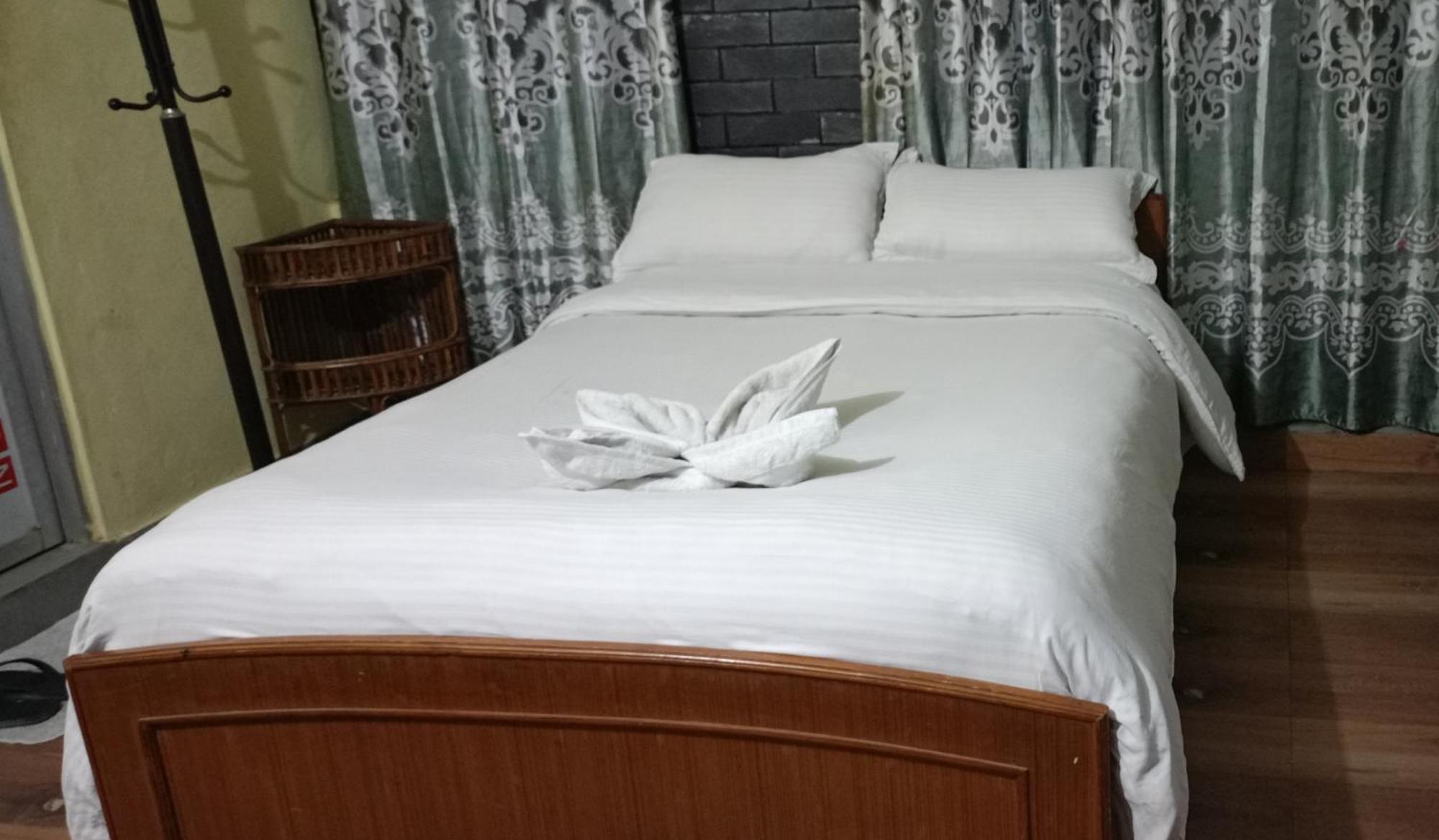 Pokhara Metro Eco Hotel Номер фото
